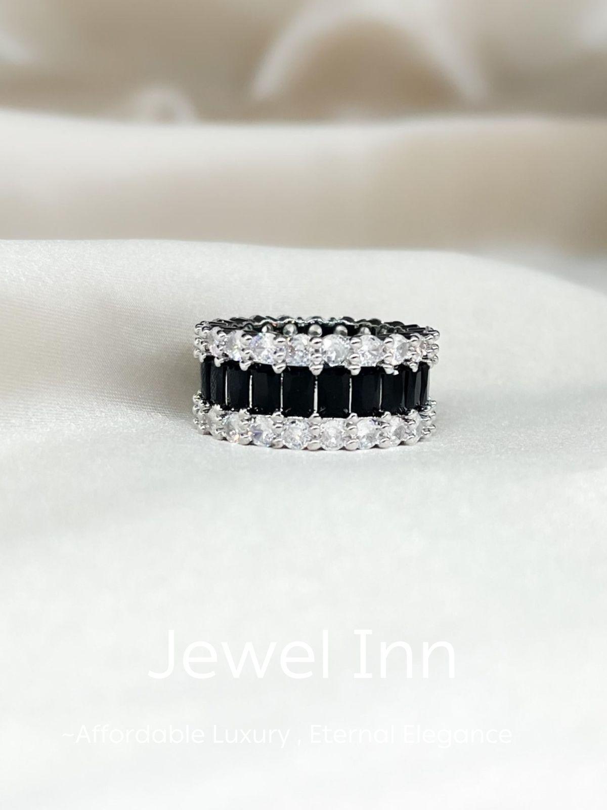 Celestial Black Sparkler - Jewel Inn