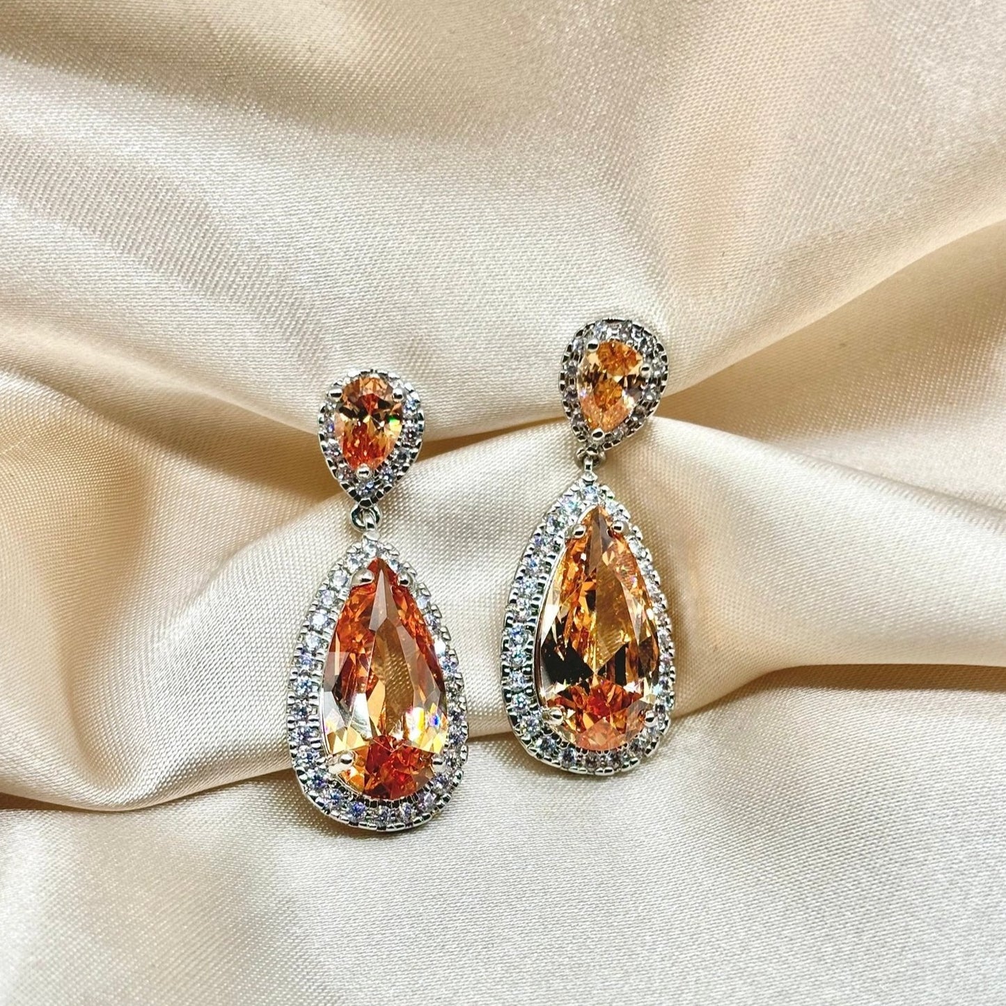 Droplet earrings - Jewel Inn