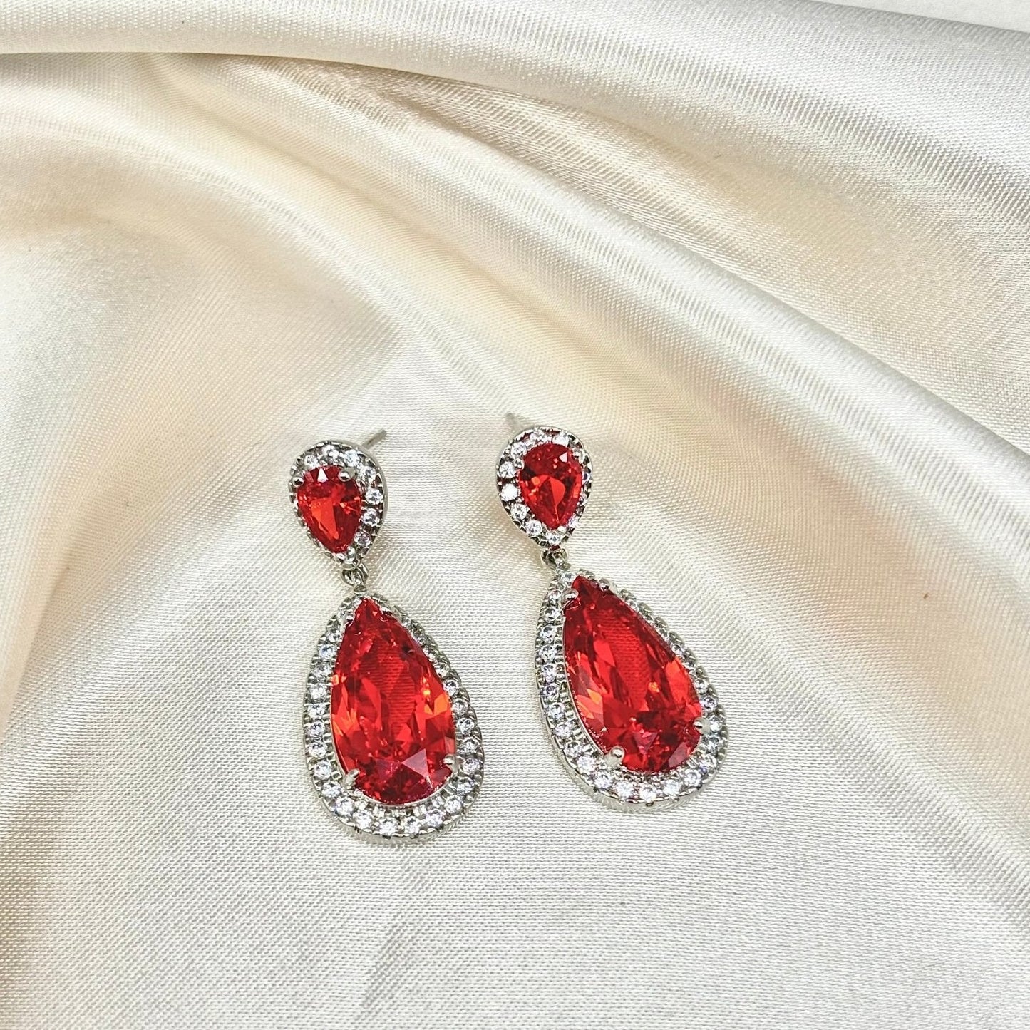 Droplet earrings - Jewel Inn