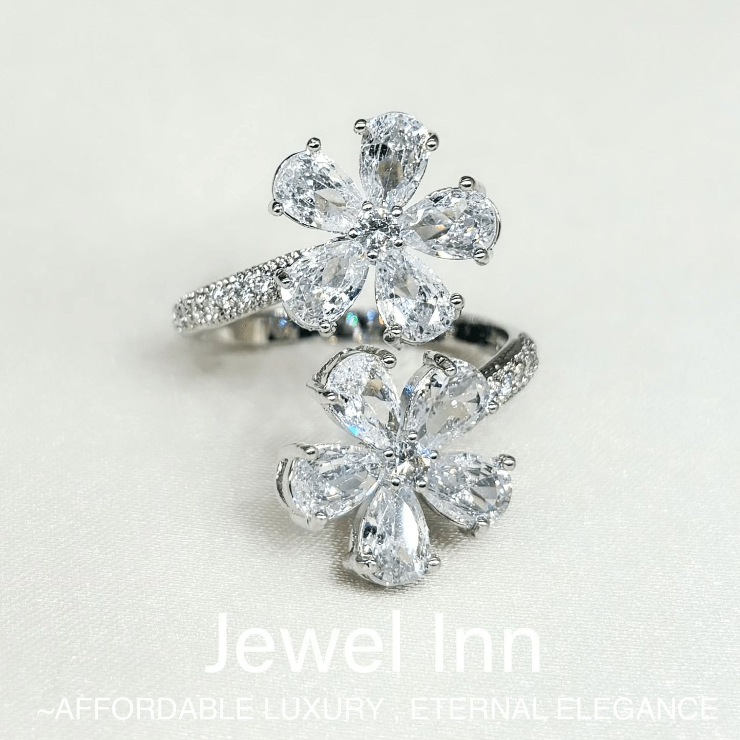 Lunar Flower Ring - Jewel Inn