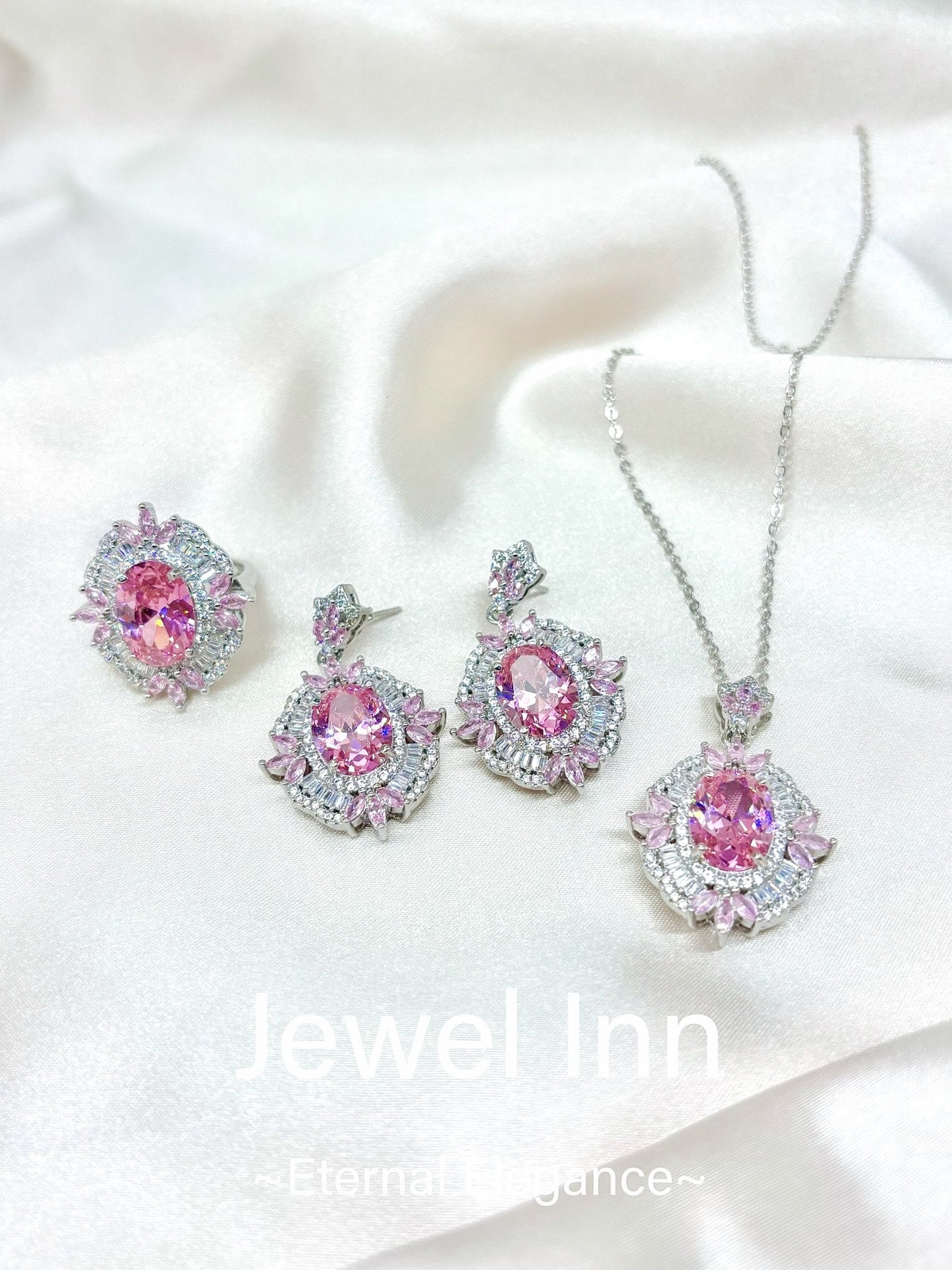 Pink Petal Set - Jewel Inn