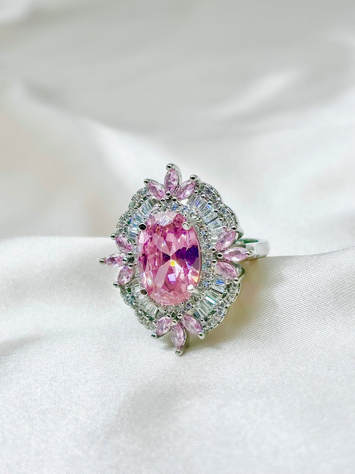 Soft Pink Radiance Ring - Jewel Inn