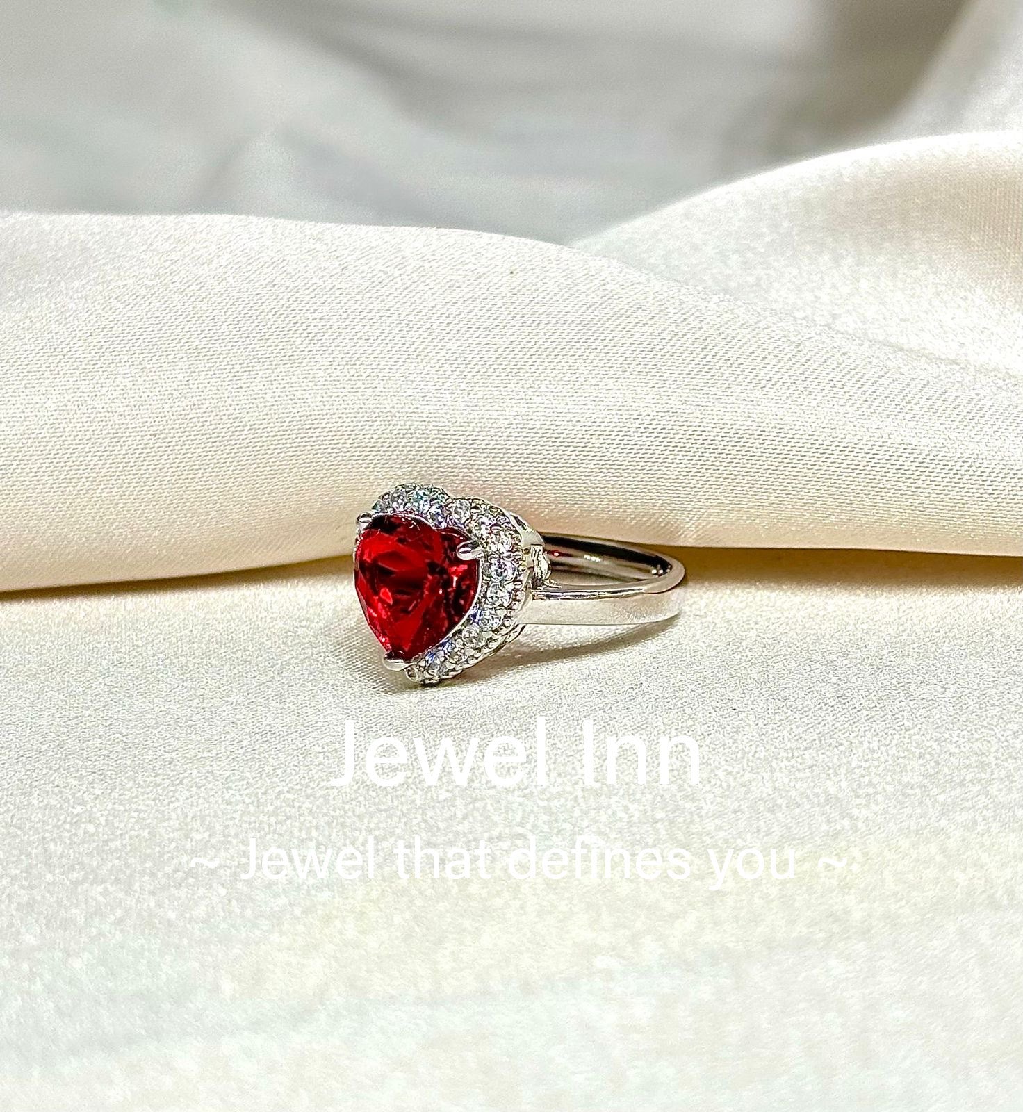 Vermilion heart ring - Jewel Inn